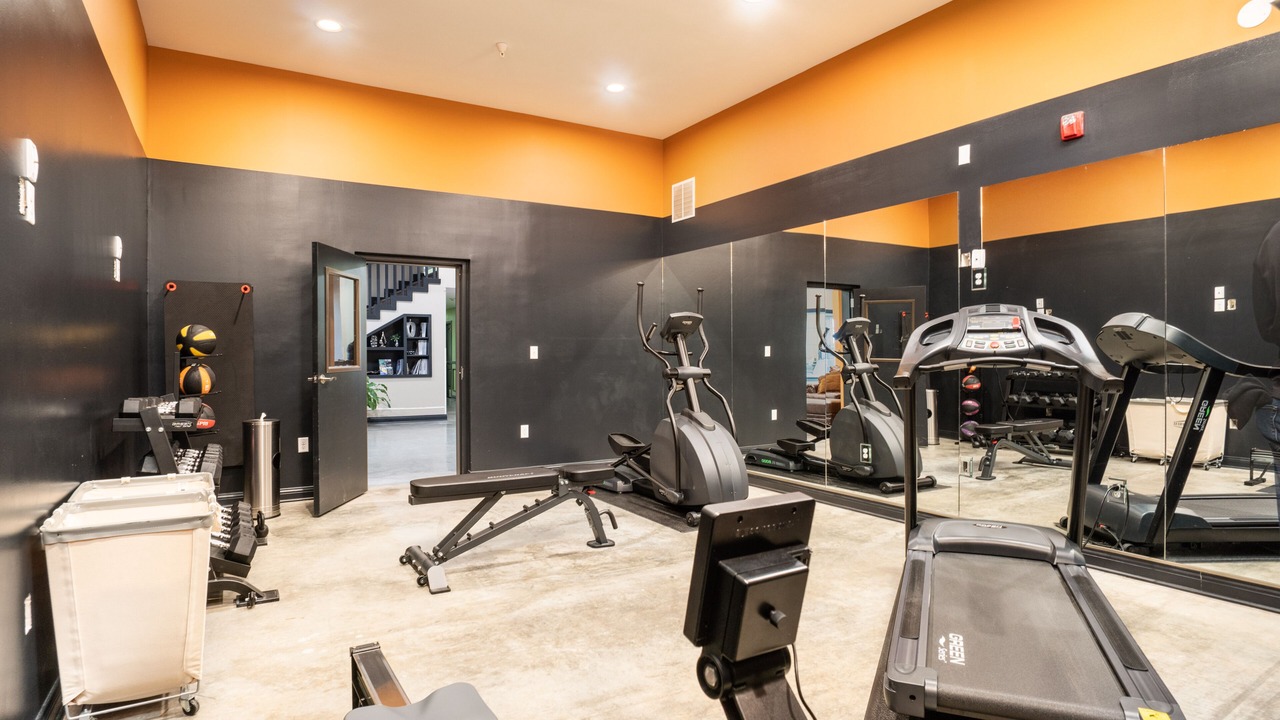 Photo of Others in Bowling Green