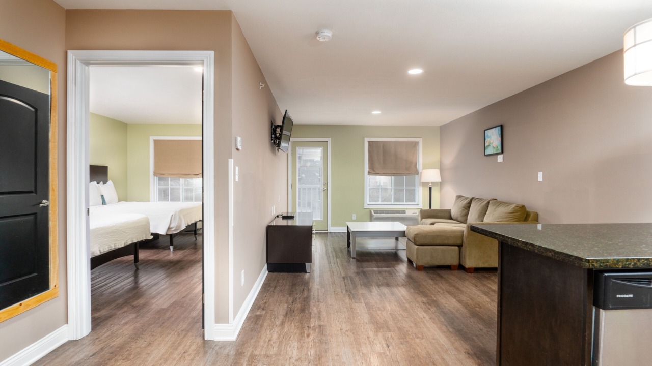 Photo of Others in Bowling Green