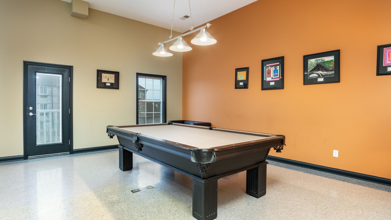 Photo of Others in Bowling Green