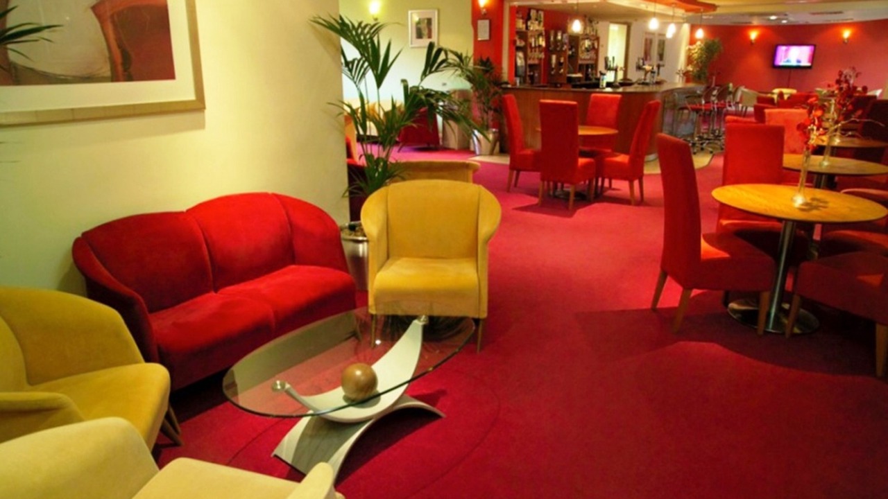 Photo of Others in Cleedownton