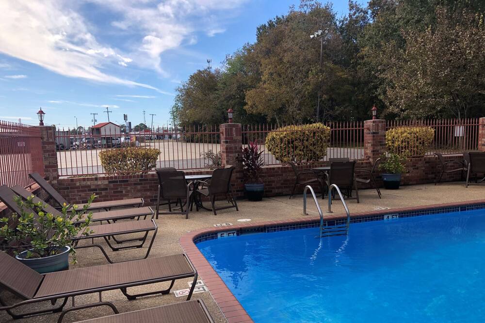 Photo of Outdoor in Rayne