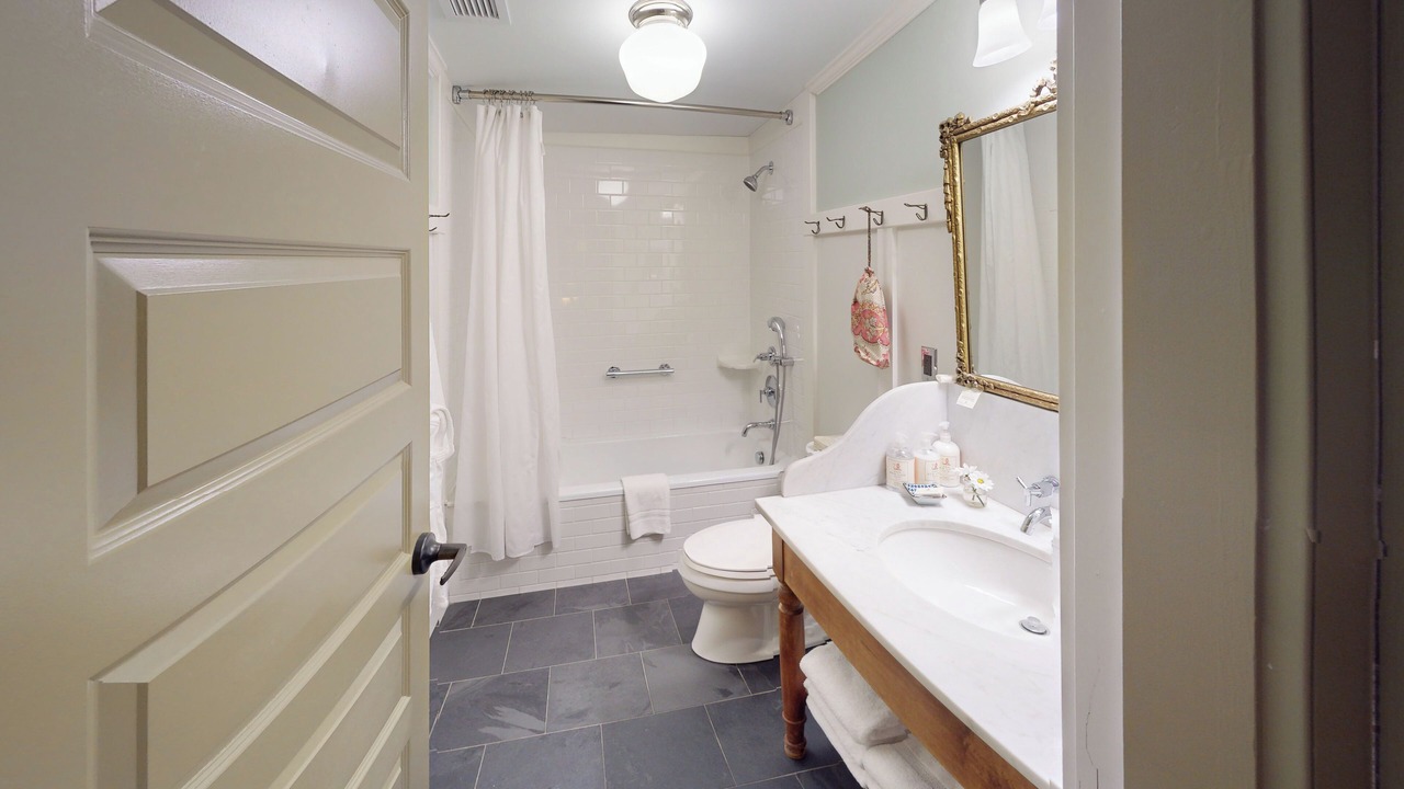 Photo of Bathroom in Stockbridge