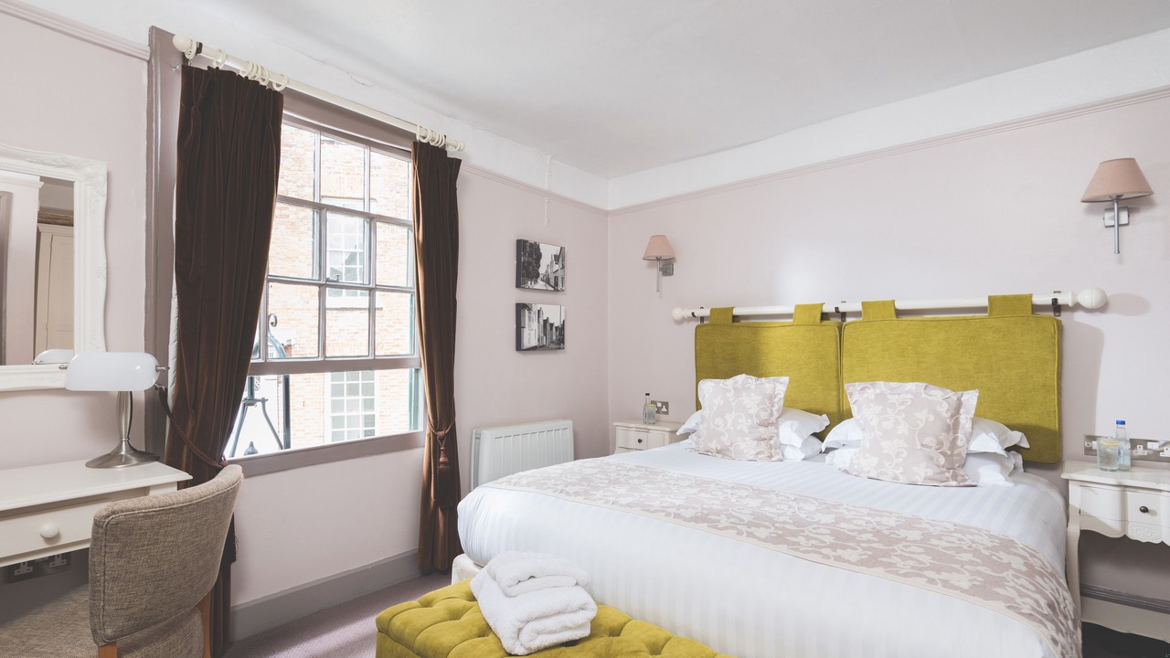 Photo of Others in Topsham