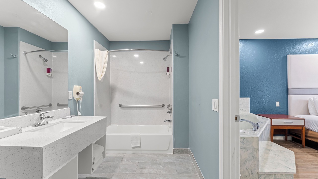 Photo of Bathroom in Magnolia