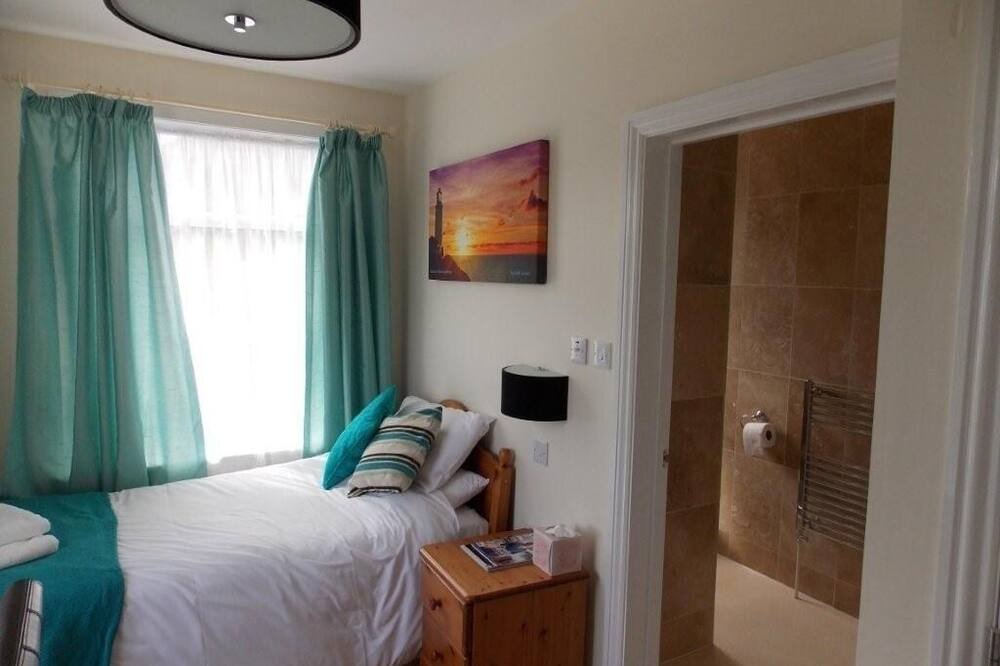 Photo of Bedroom in Mawgan Porth