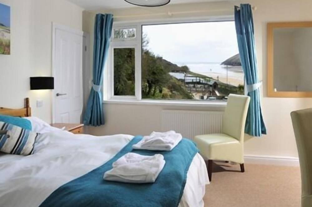 Photo of Bedroom in Mawgan Porth