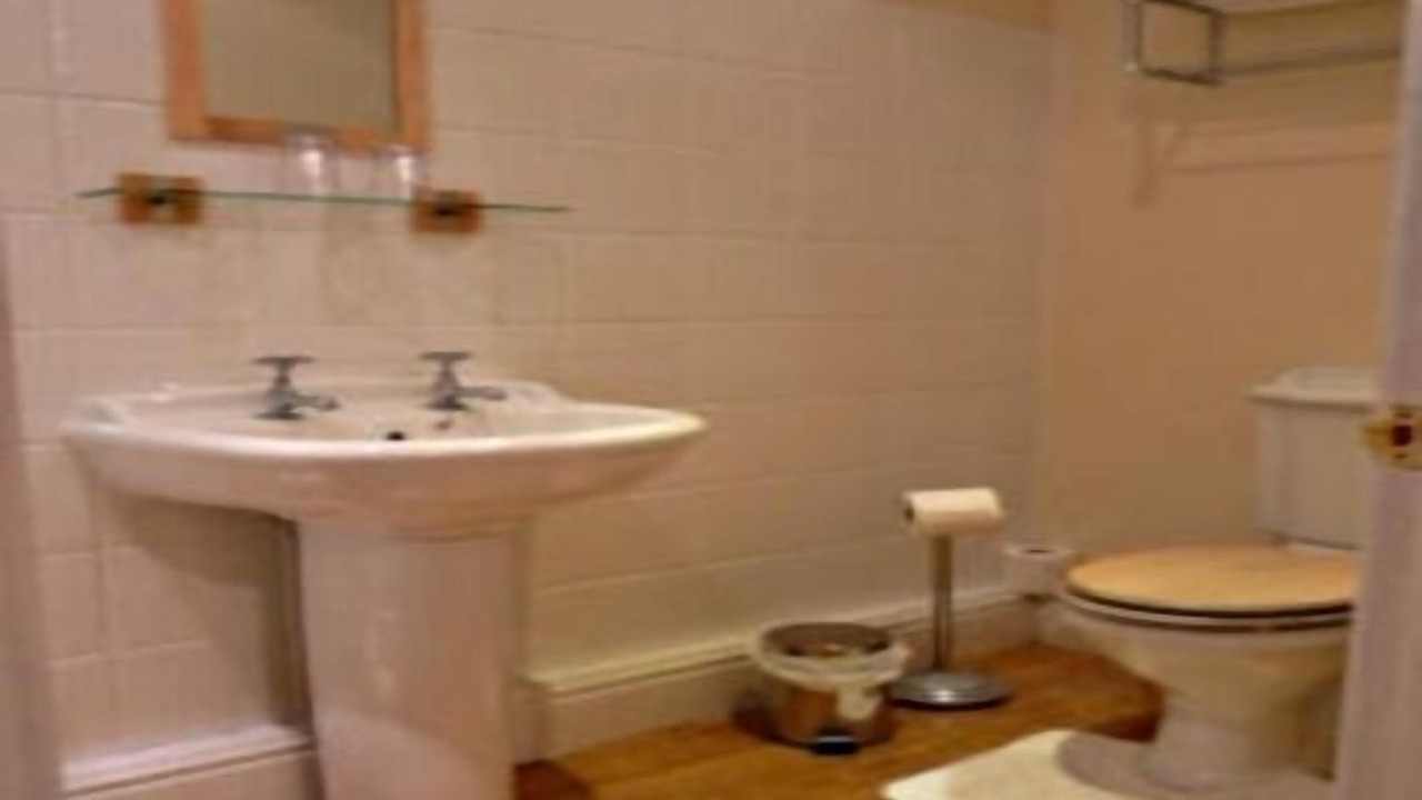 Photo of Bathroom in Llys Y Fran