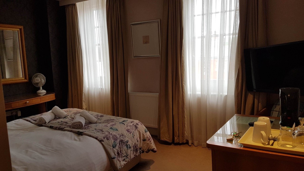 Photo of Bedroom in Manningford Bruce