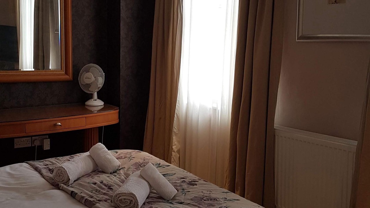 Photo of Bedroom in Manningford Bruce