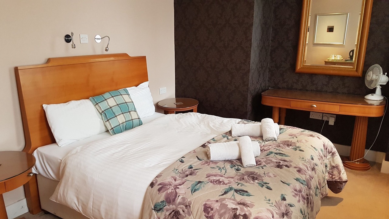 Photo of Others in Manningford Bruce