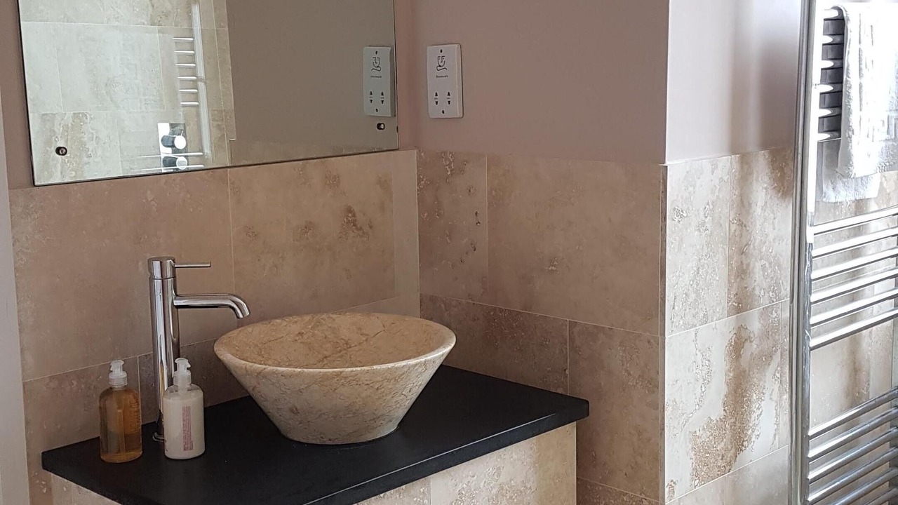 Photo of Bathroom in Manningford Bruce