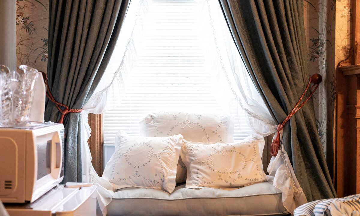 Photo of Bedroom in Scottdale