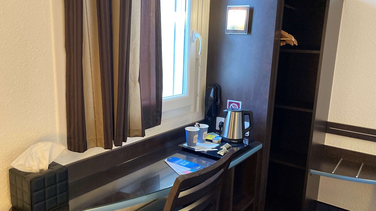 Photo of Bedroom in Dol-de-Bretagne