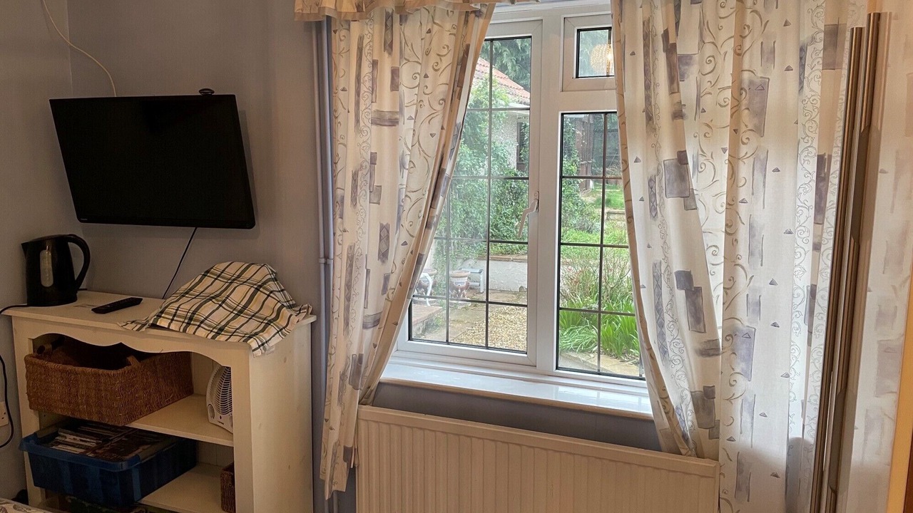 Photo of Others in Bromham