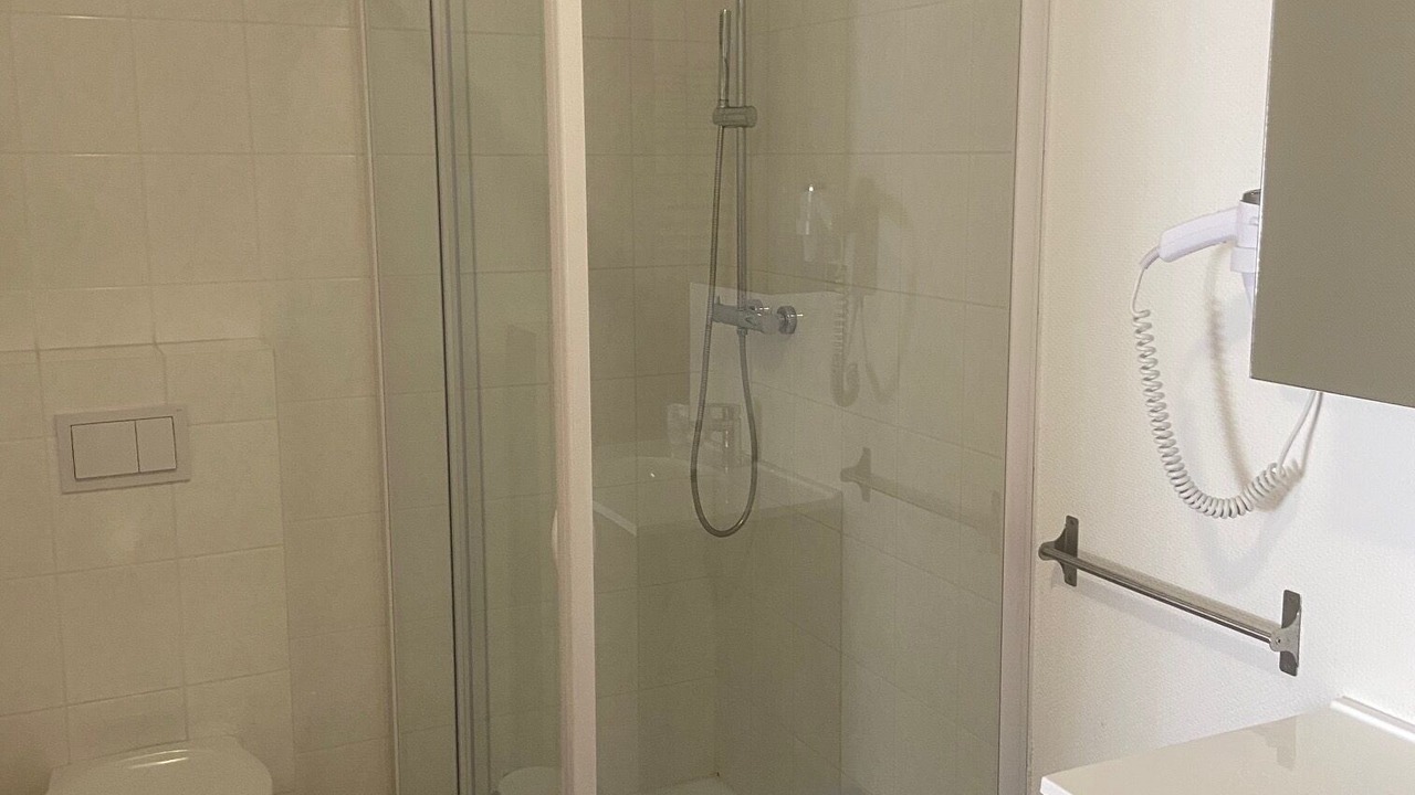 Photo of Others in Seingbouse