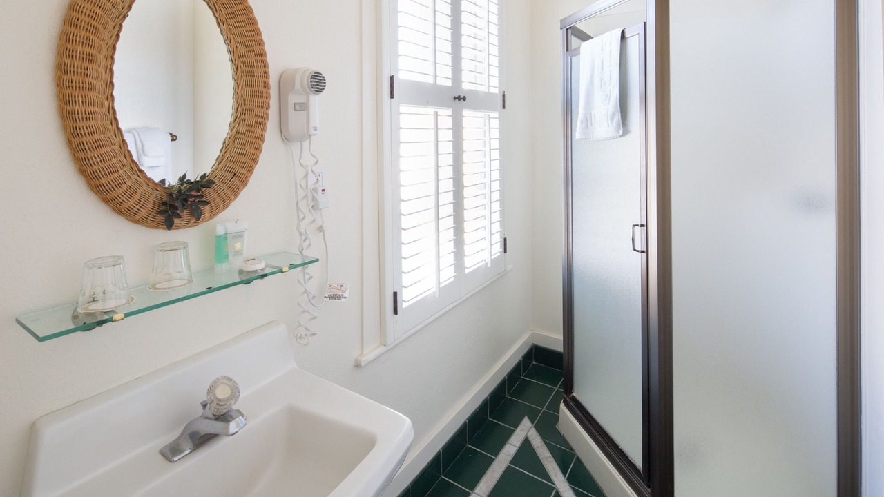 Photo of Bathroom in St. Helena