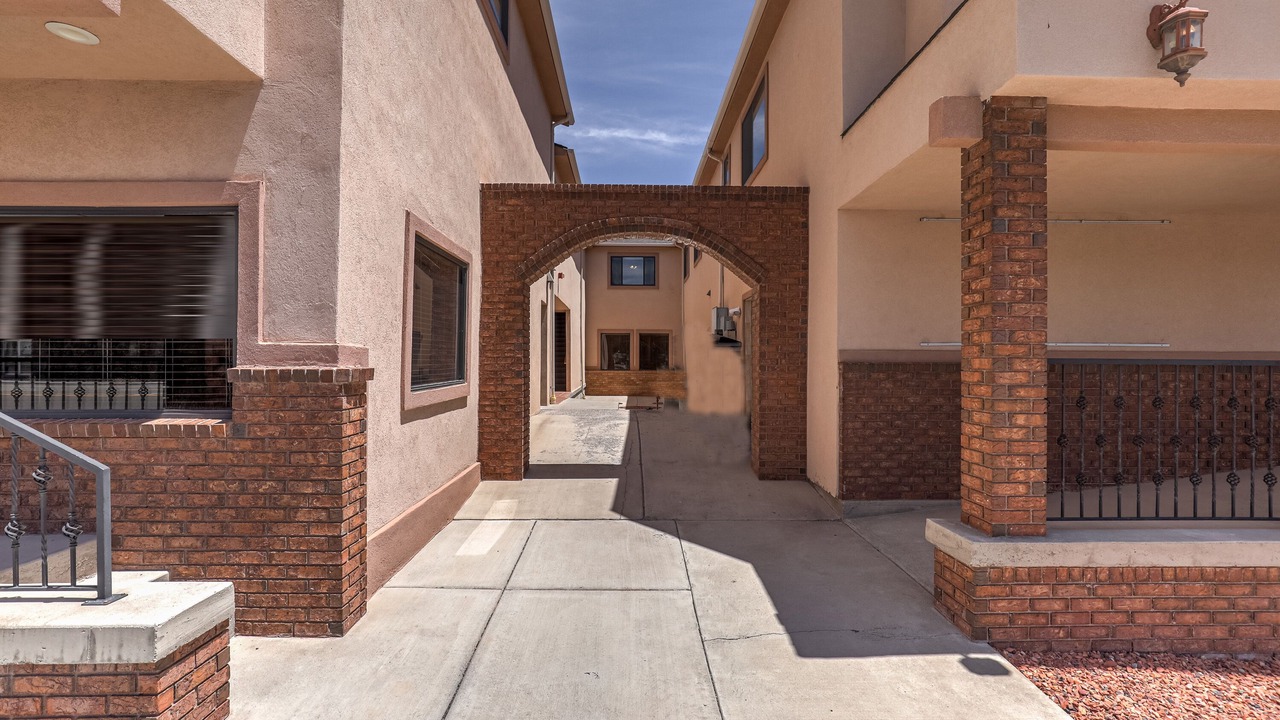Photo of Outdoor in Loa