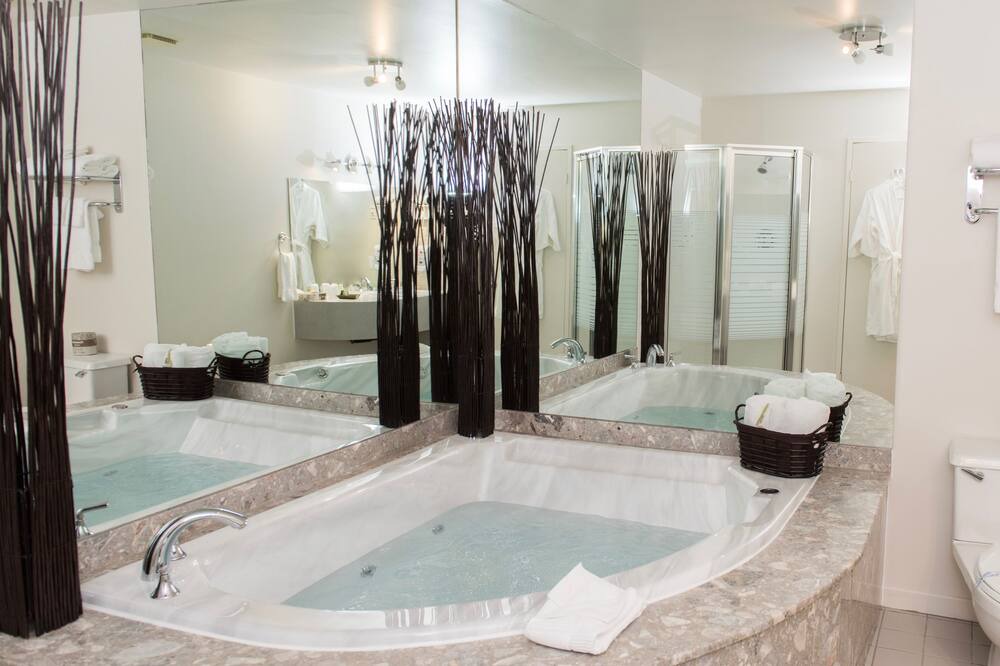 Photo of Bathroom in Sherbrooke