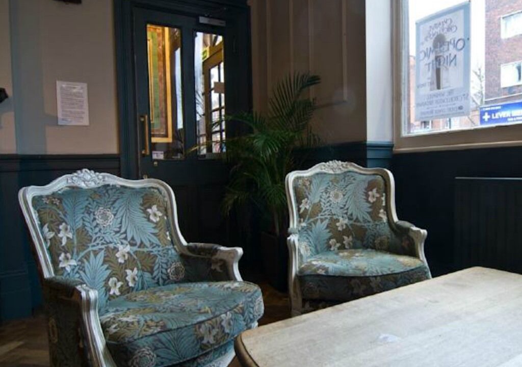 Photo of Others in Mapesbury