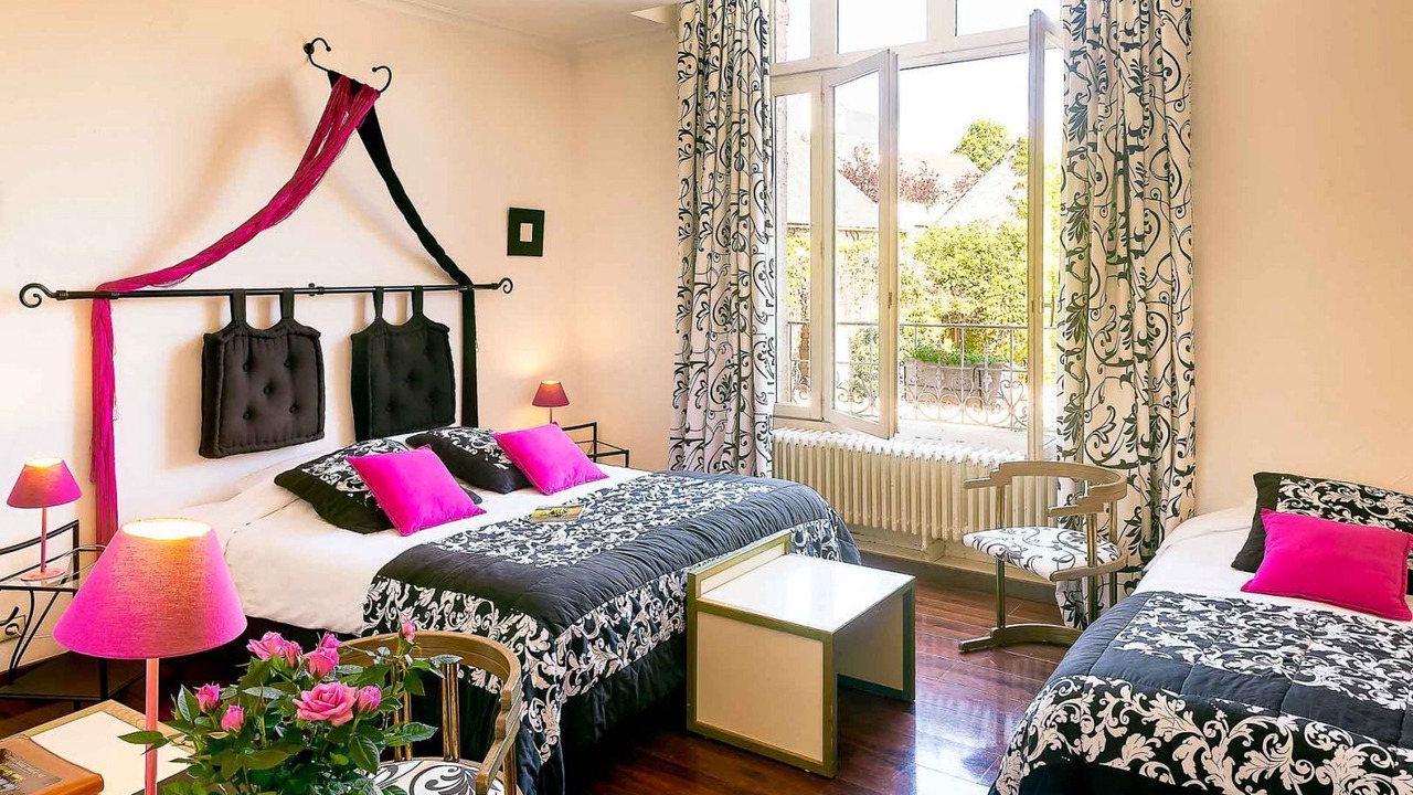 Photo of Bedroom in Malesherbes