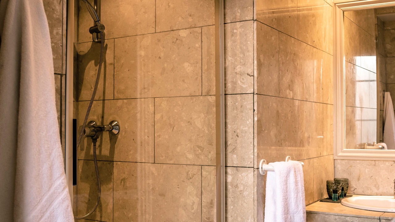 Photo of Bathroom in Etretat