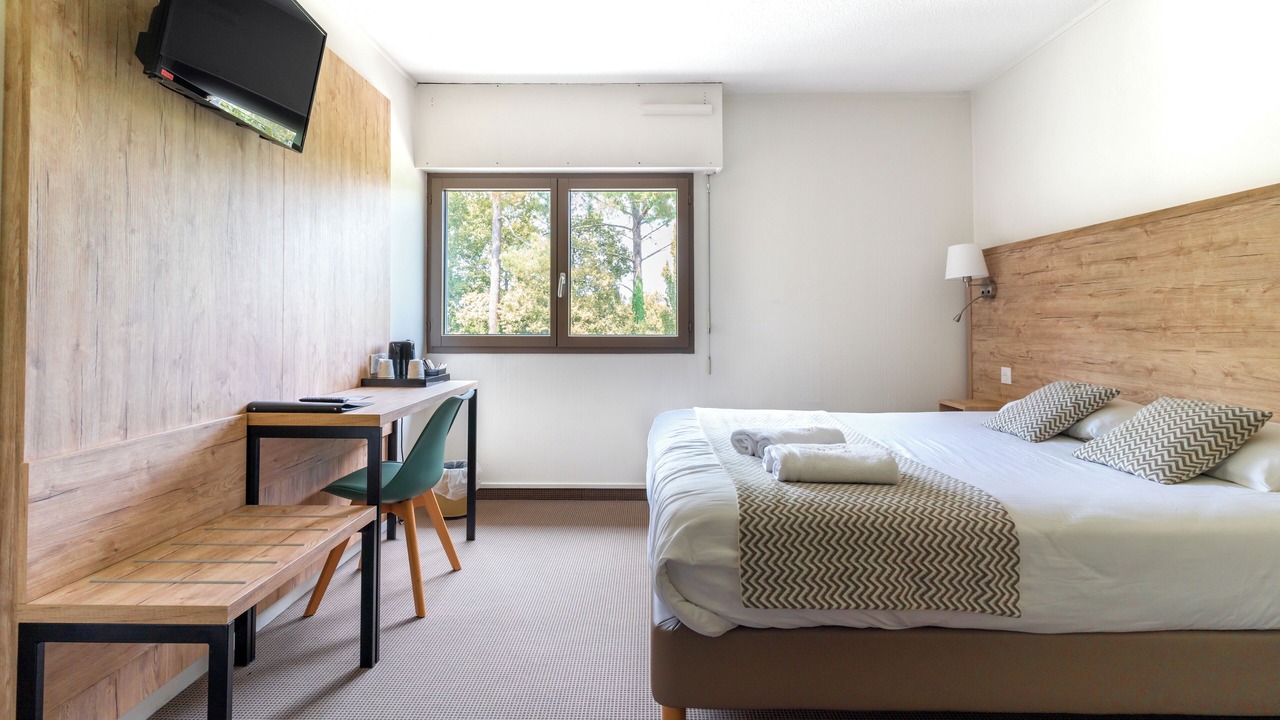 Photo of Bedroom in Saint-Pierre-du-Mont