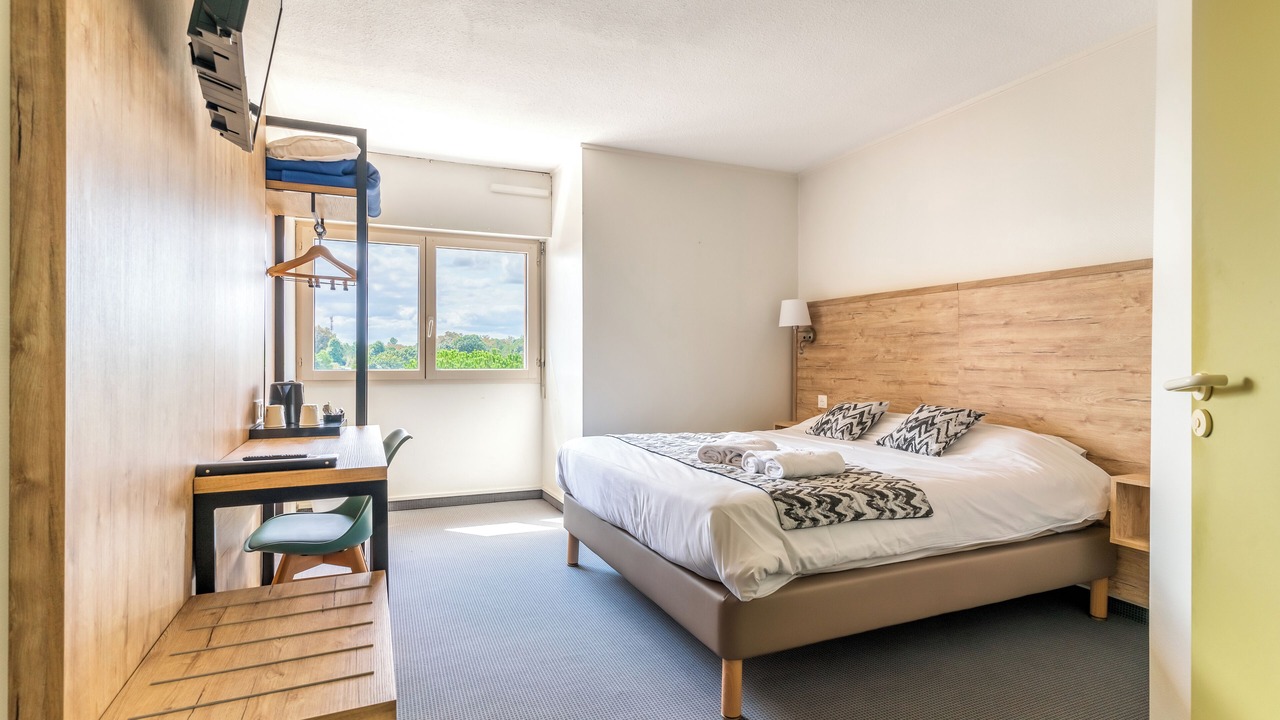 Photo of Bedroom in Saint-Pierre-du-Mont