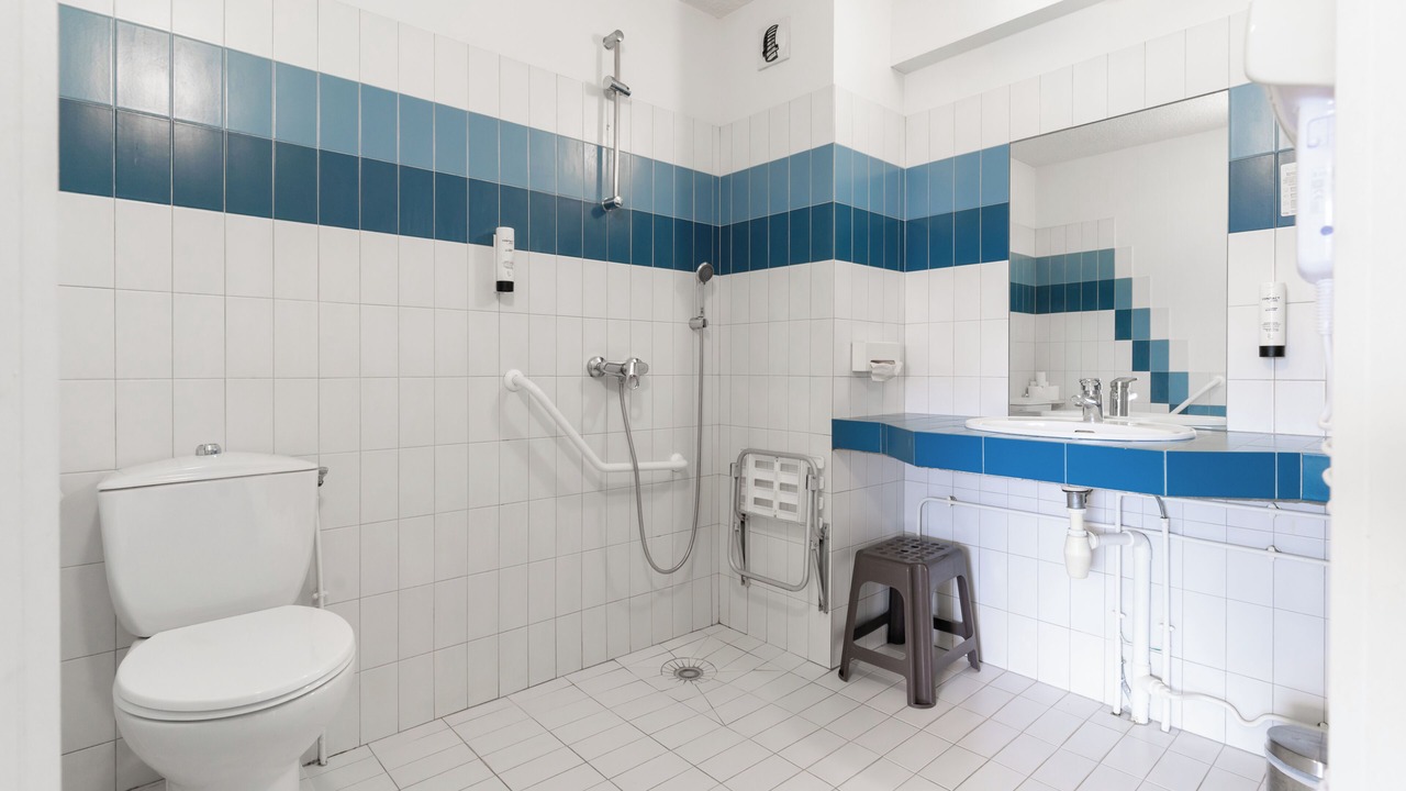 Photo of Bathroom in Saint-Pierre-du-Mont