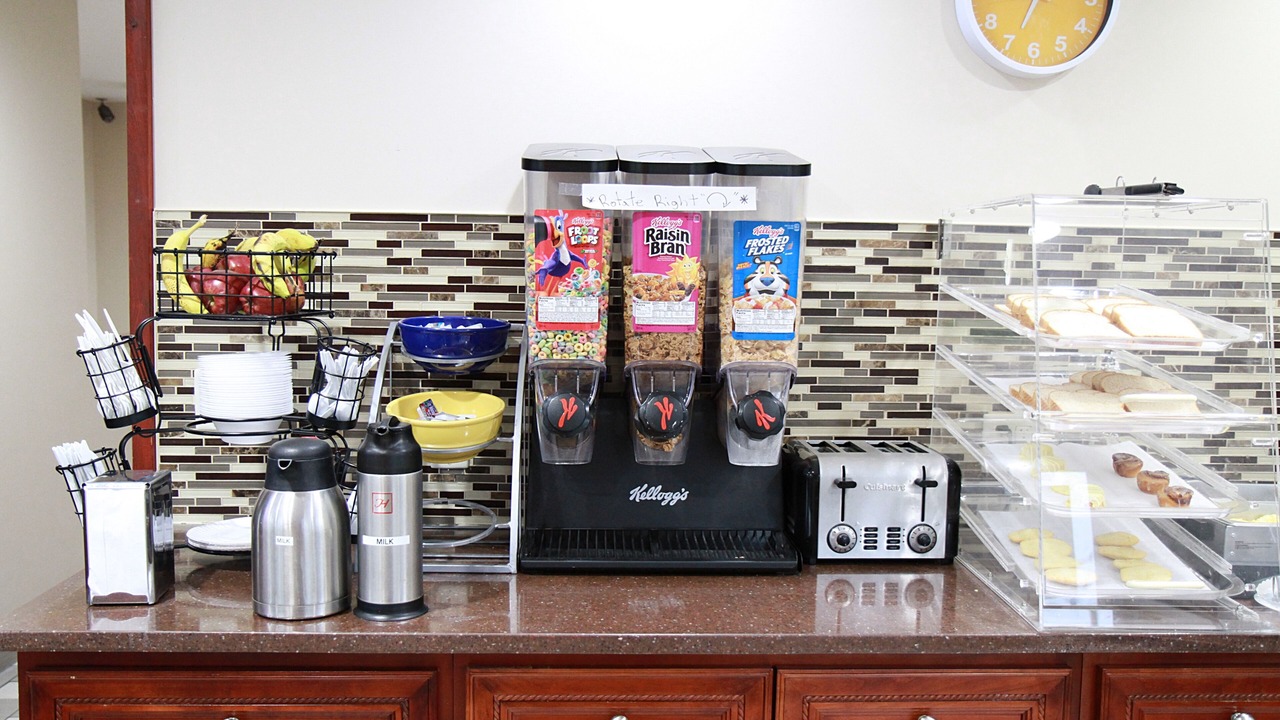 Photo of Others in Three Bridges