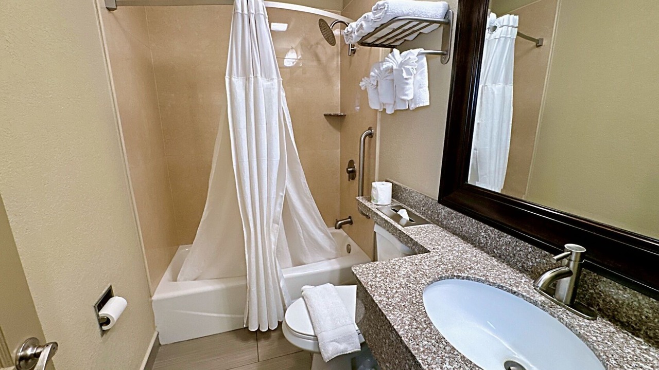 Photo of Others in Three Bridges