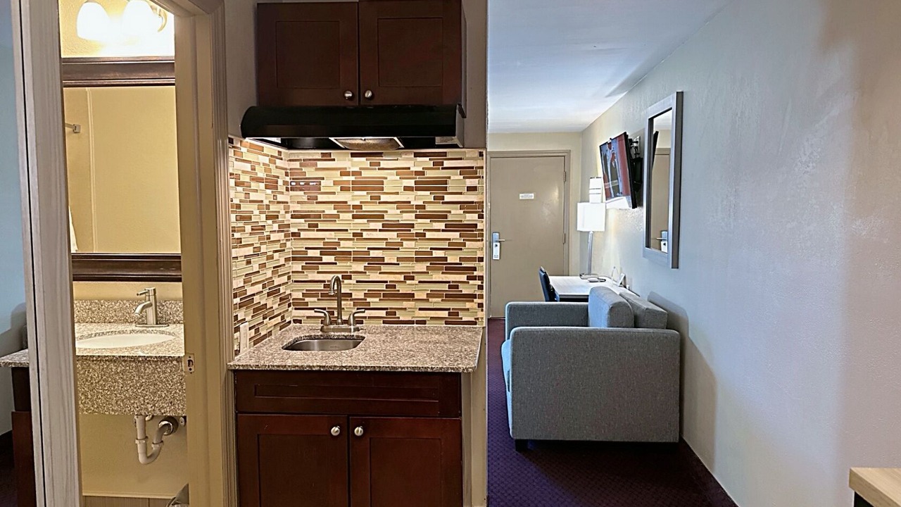 Photo of Others in Three Bridges