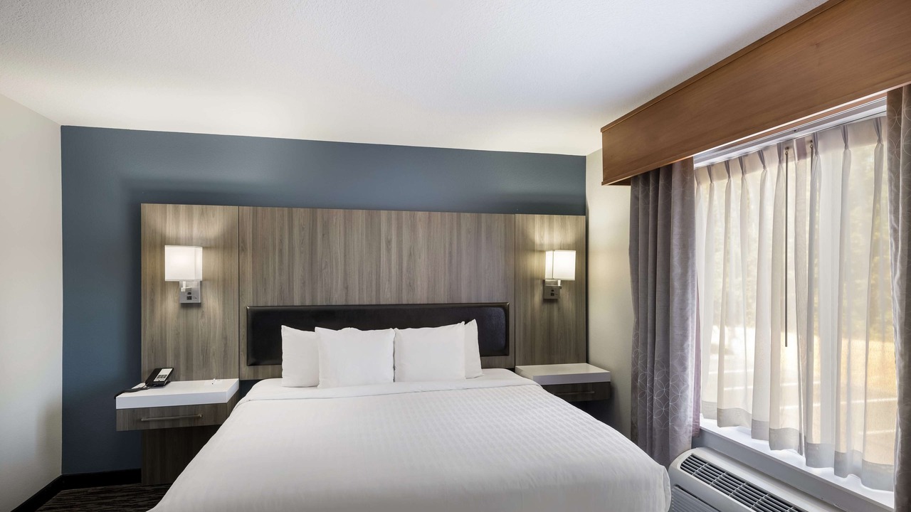 Photo of Bedroom in Auburn