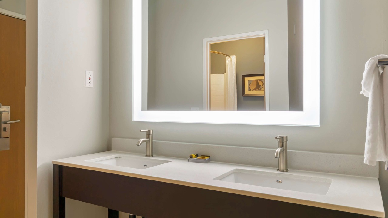 Photo of Bathroom in Auburn