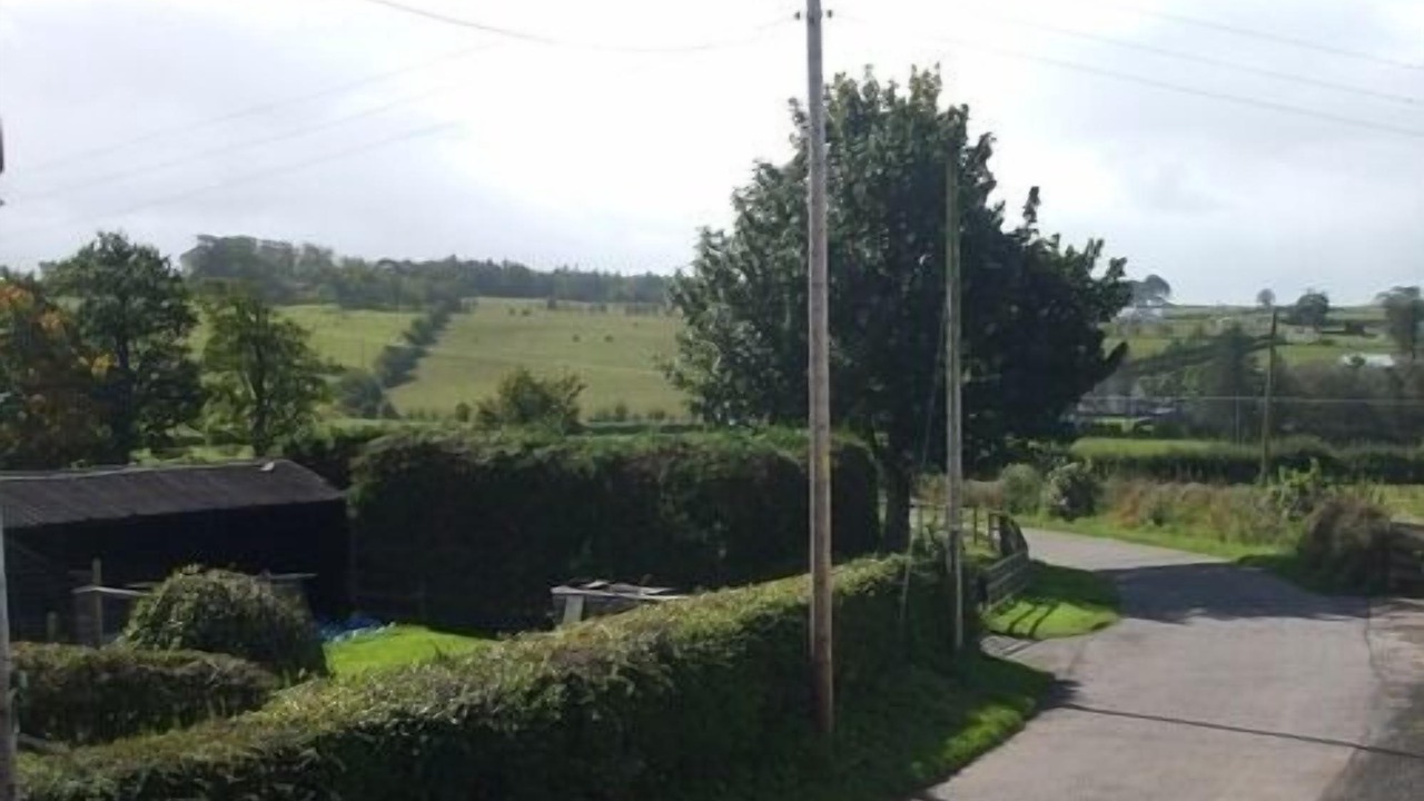 Photo of Others in Mauchline