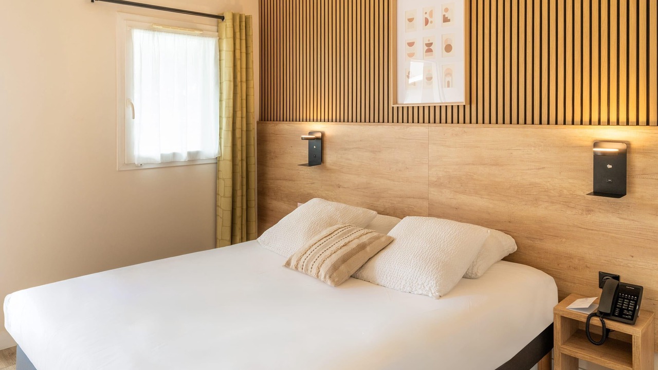 Photo of Bedroom in Saint-Pierre-du-Mont