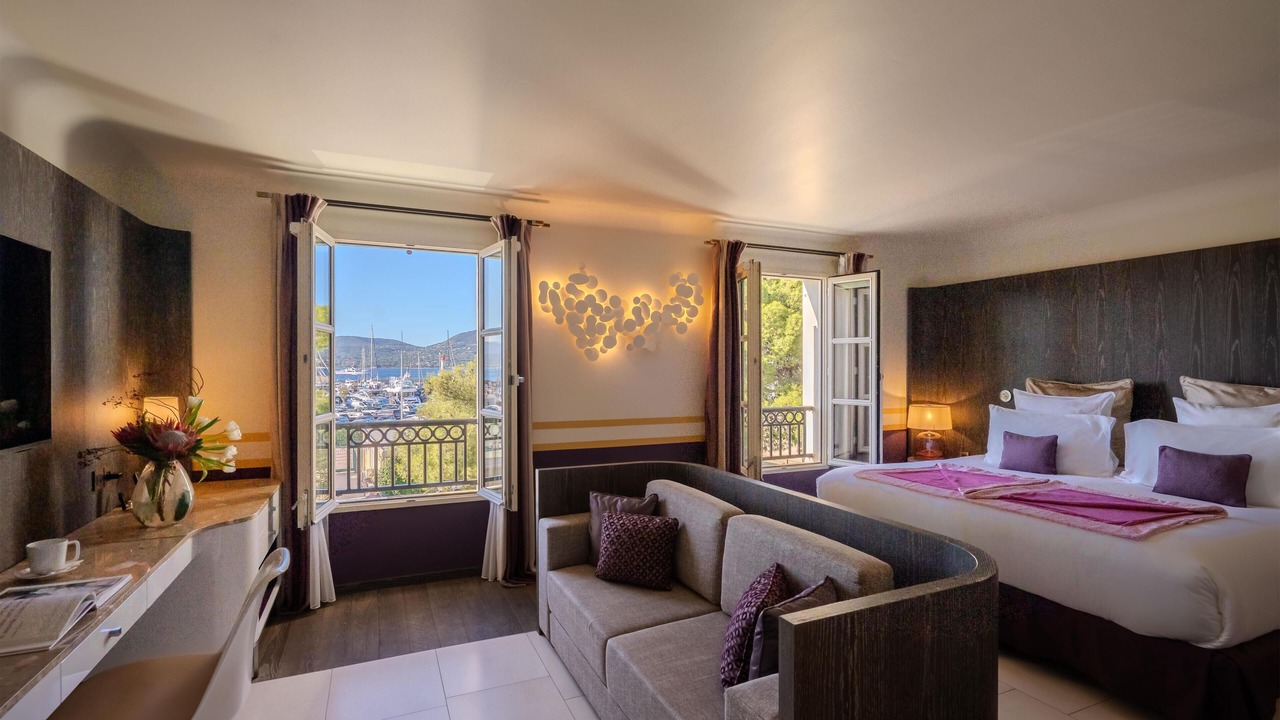 Photo of Bedroom in Saint-Tropez City Centre