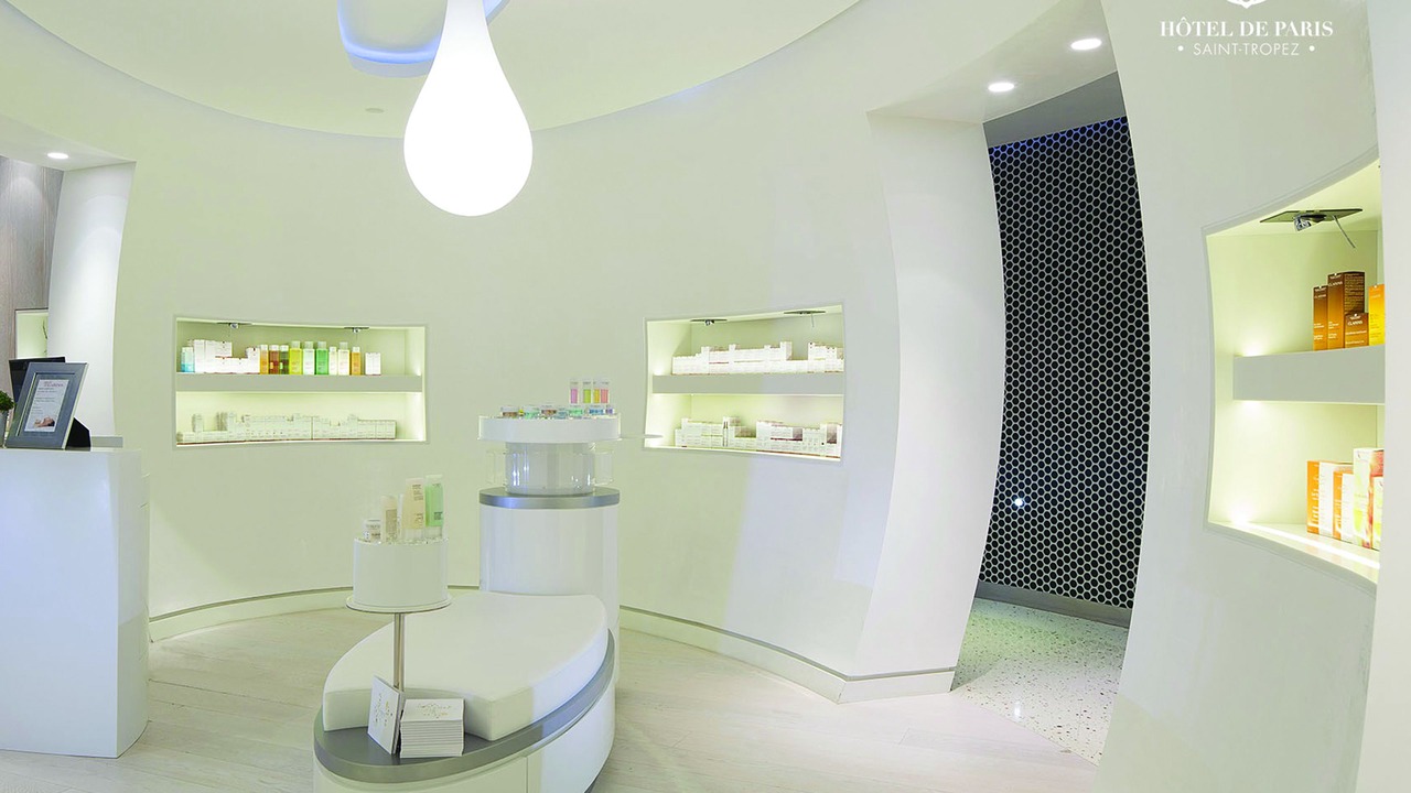 Photo of Bedroom in Saint-Tropez City Centre