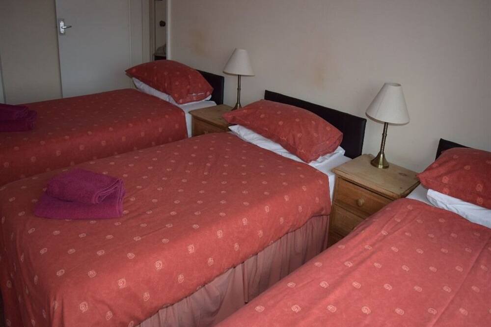 Photo of Bedroom in Cranleigh