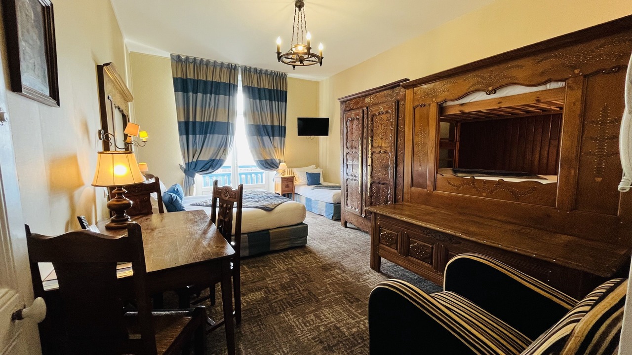 Photo of Bedroom in Dinard