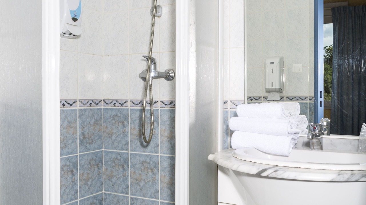 Photo of Bathroom in Avermes