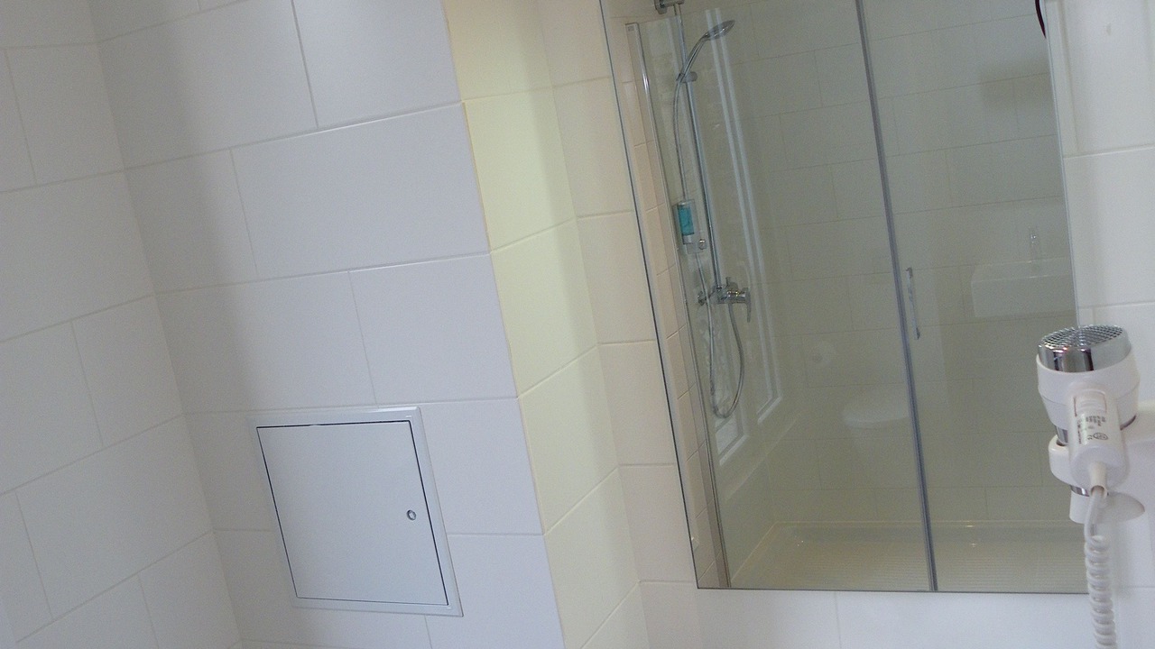 Photo of Bathroom in Chatou