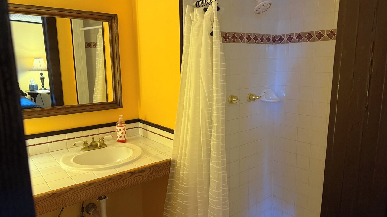 Photo of Bathroom in Cloudcroft