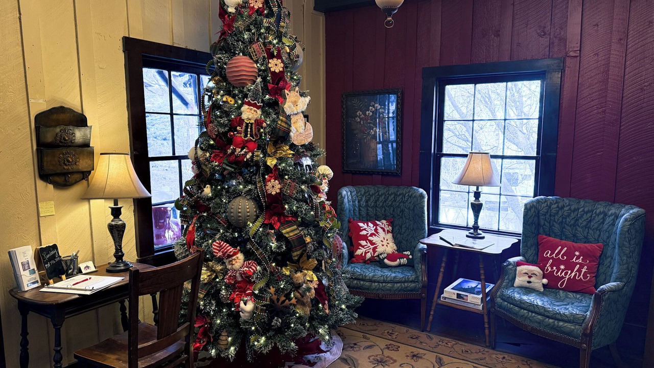 Photo of Livingroom in Cloudcroft