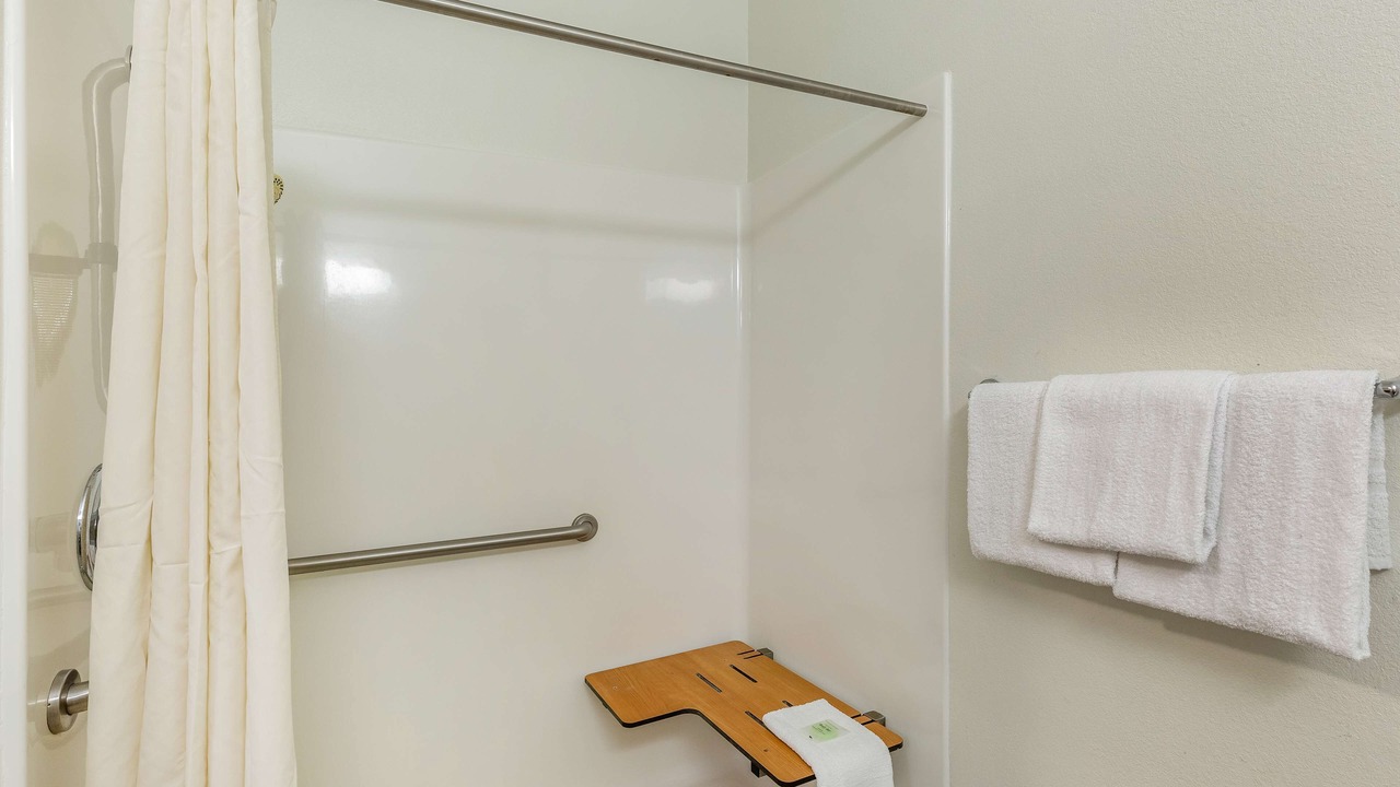 Photo of Bathroom in Orange