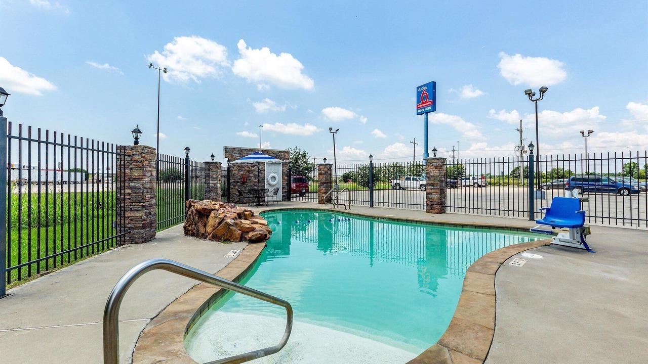 Photo of Outdoor in Orange