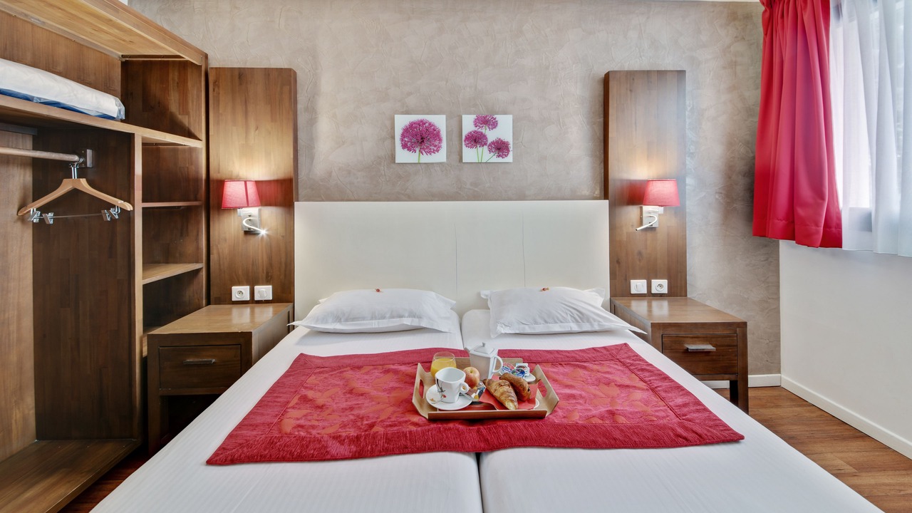 Photo of Bedroom in Villejuif