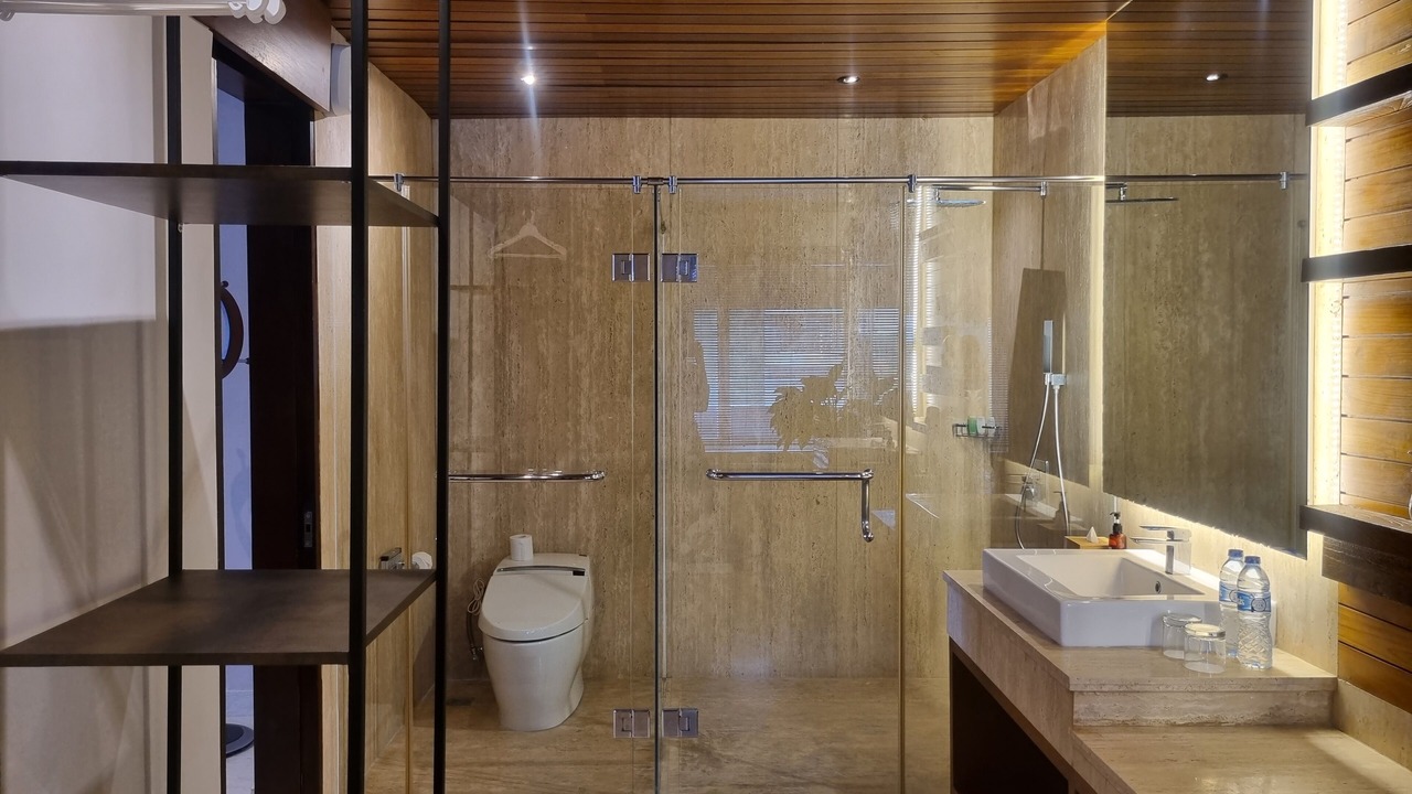 Photo of Bathroom in By Pass Ngurah Rai Kuta