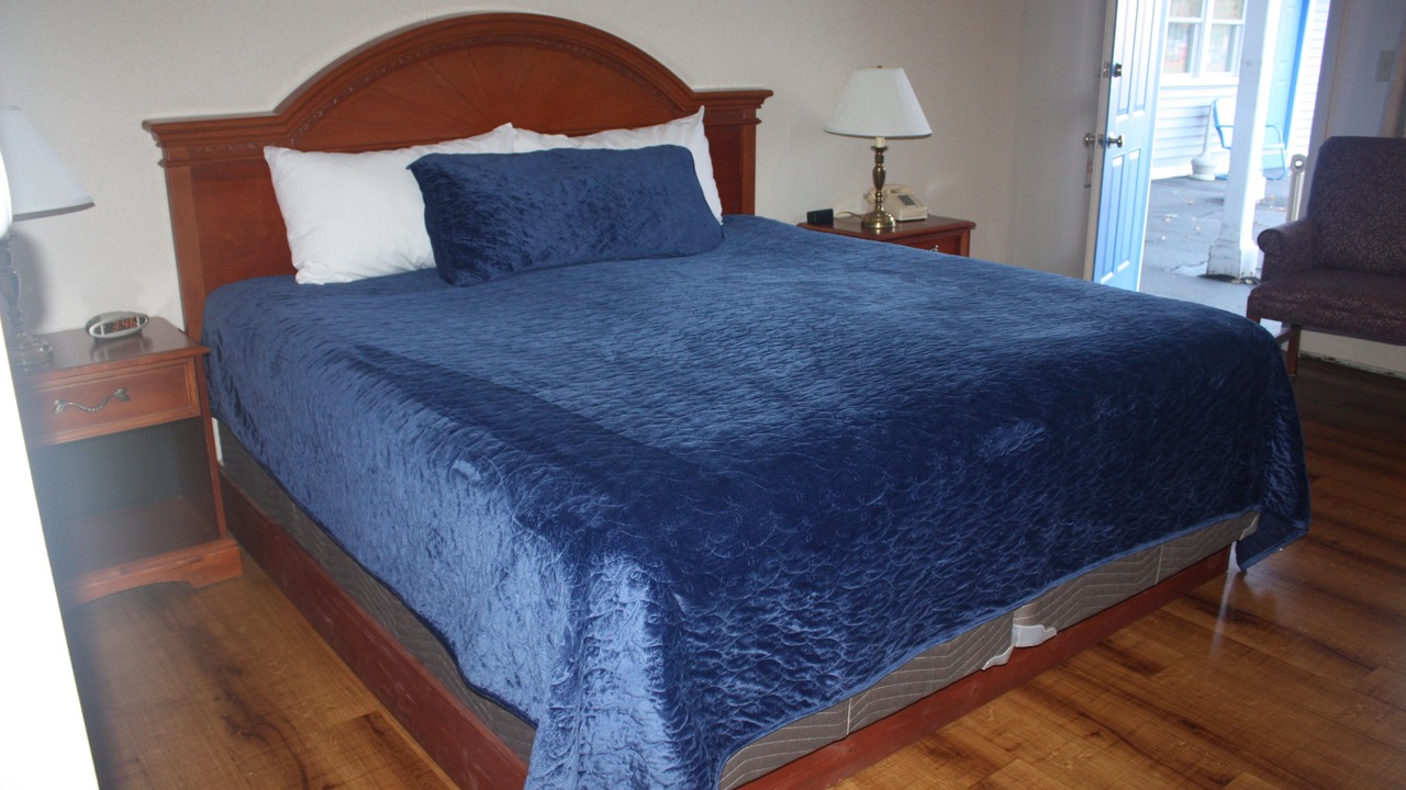 Photo of Bedroom in Skowhegan