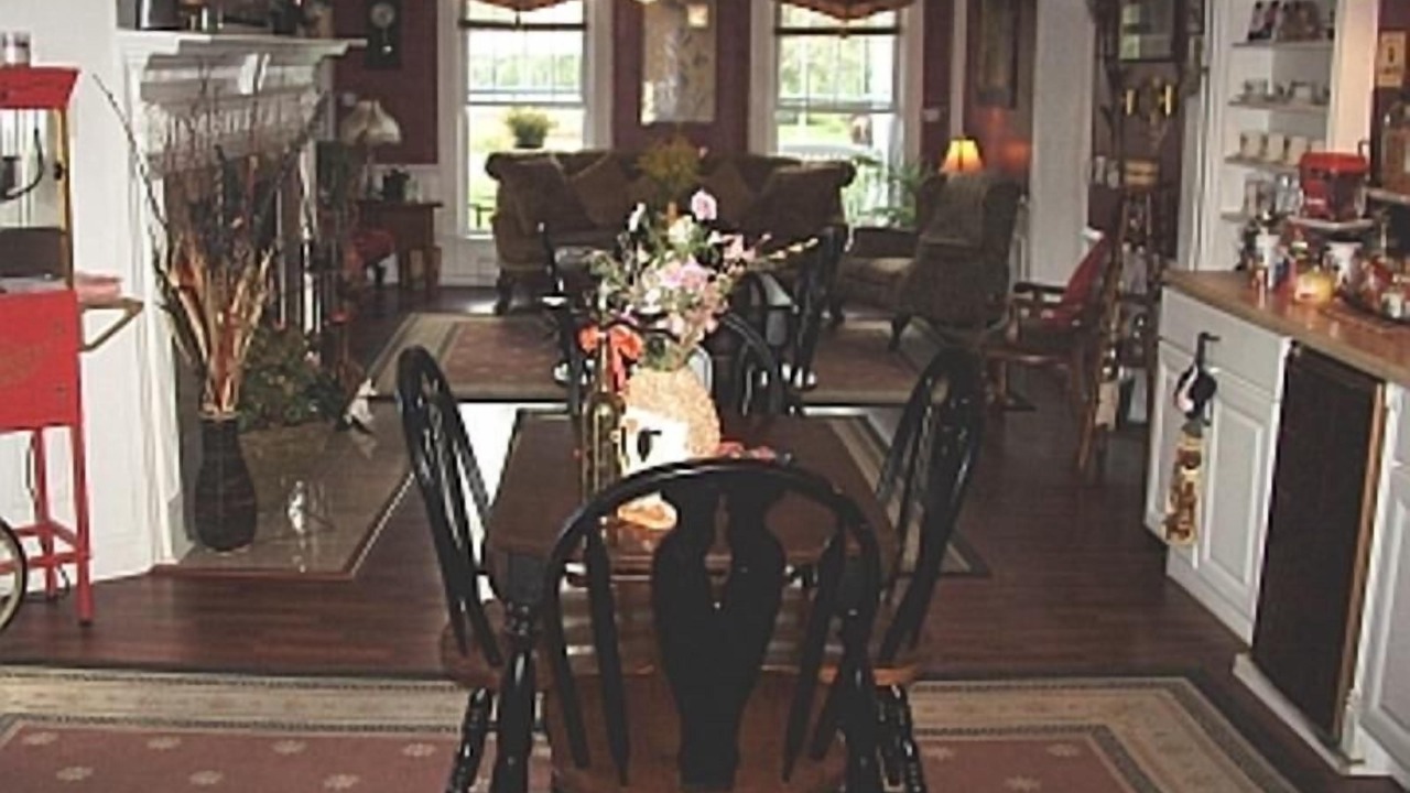 Photo of Others in Laurens