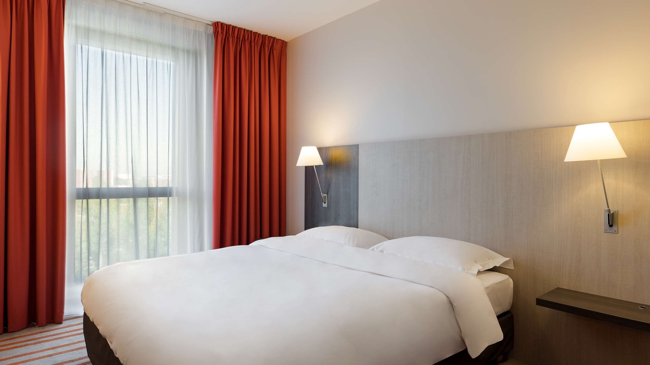 Photo of Bedroom in Hotel-de-Ville